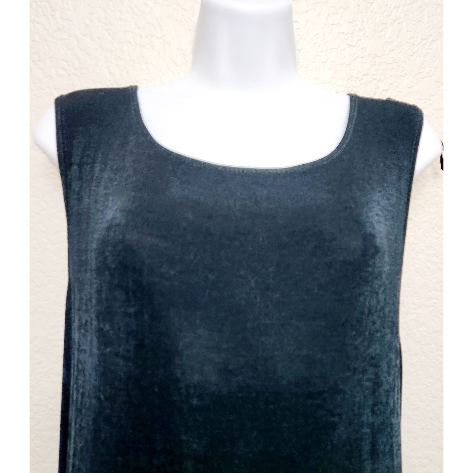 Avenue Forest Green Sleeveless Liquid Knit Maxi Dress 18w Plus Lightweight Flowy — image 2 of 4